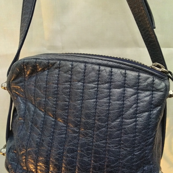 Woman crossbody. Leather. - Picture 2 of 3